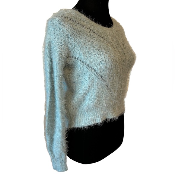 GB Super Soft Fluffy Powder Blue High Low Sweater - Picture 6 of 7